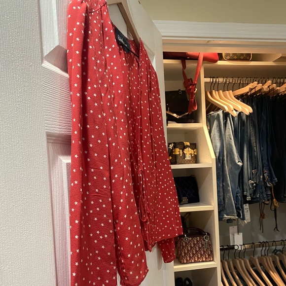 Brand NWOT Realisation Par Stevie Top in Red Star - Picture 1 of 4